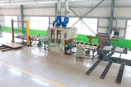 ngành công nghiệp máy móc sản xuất ván ép  Trung Quốc 